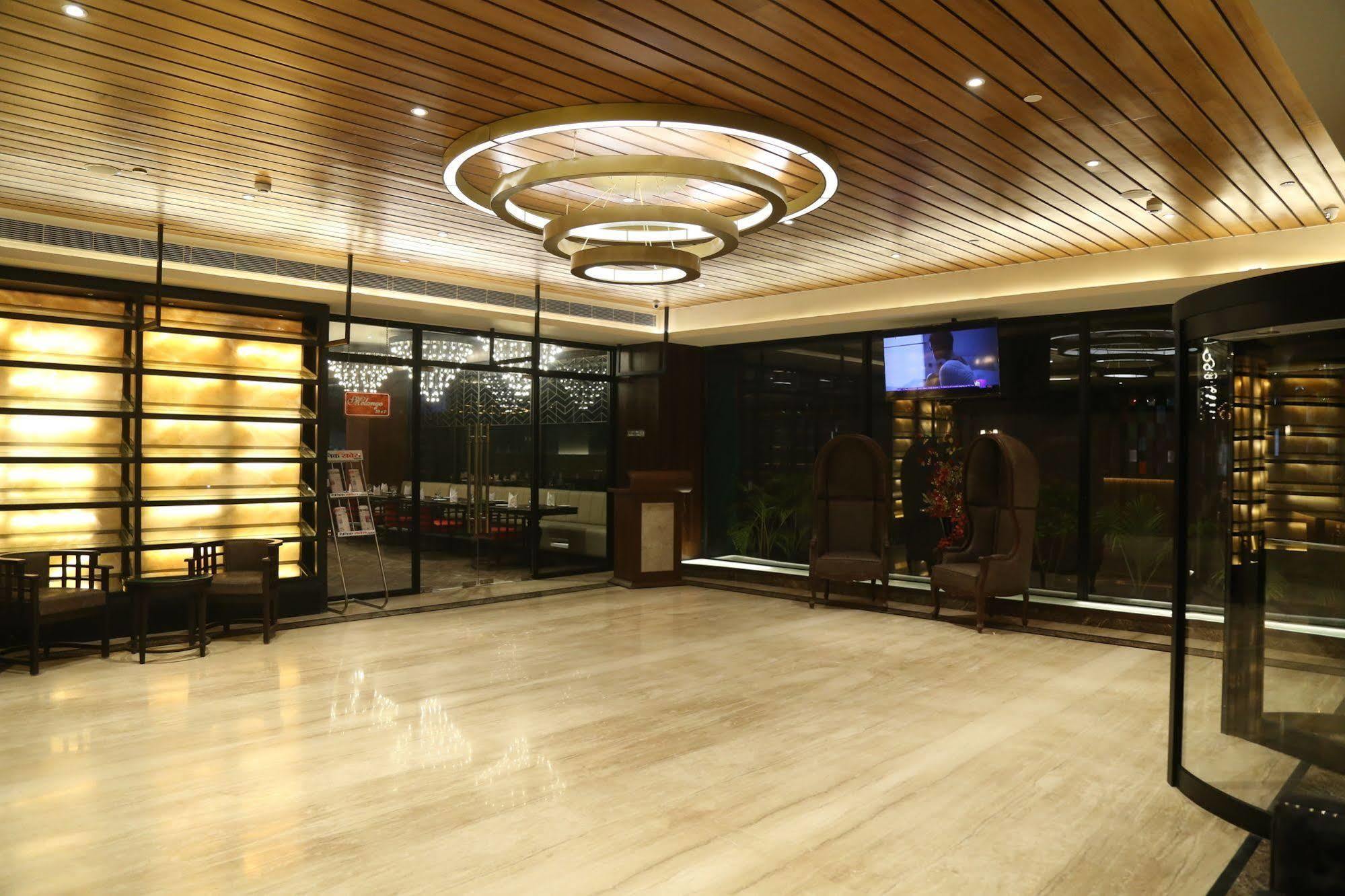 Ramada Encore Jalandhar Hotel Exterior photo